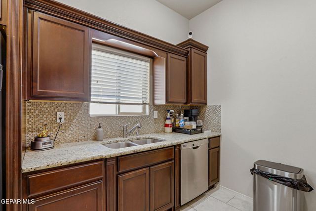 14677 JESUS ALMEIDA, El Paso, TX 79938