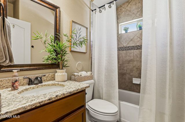 14677 JESUS ALMEIDA, El Paso, TX 79938
