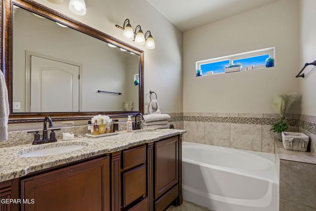 14677 JESUS ALMEIDA, El Paso, TX 79938