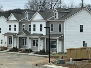 225 Tara Ct # 225, Columbia, TN 38401