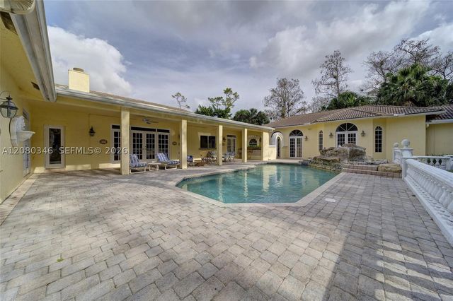 4750 W Leitner Dr, Coral Springs, FL 33067