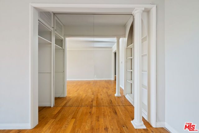 1323 N Olive Drive 33D, West Hollywood, CA 90069