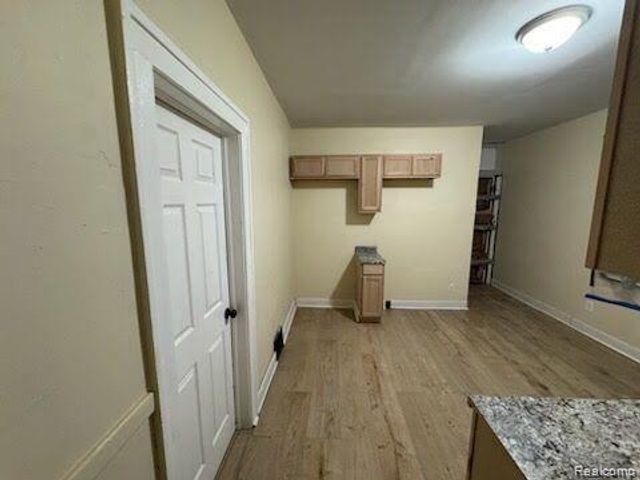 2174 Garland Street, Detroit, MI 48214