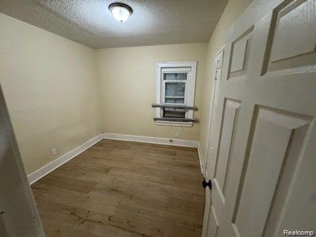 2174 Garland Street, Detroit, MI 48214