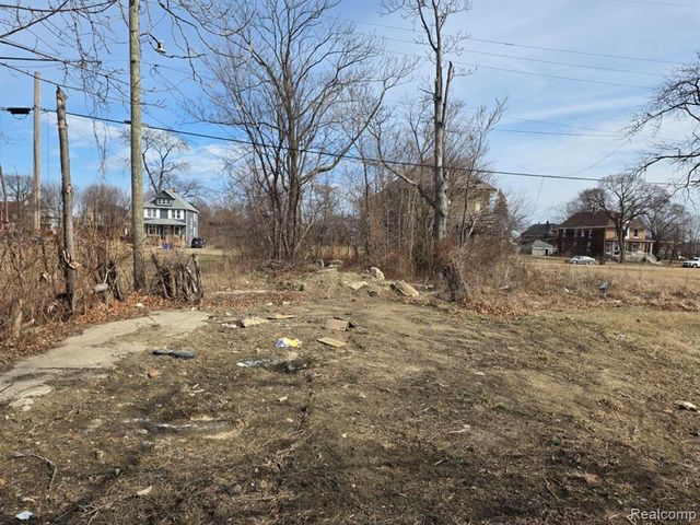 2174 Garland Street, Detroit, MI 48214