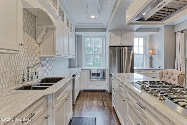 1416 Willow Ave APT 3B, Louisville, KY 40204