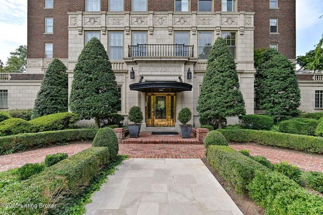 1416 Willow Ave APT 3B, Louisville, KY 40204