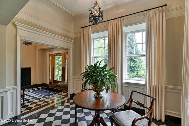 1416 Willow Ave APT 3B, Louisville, KY 40204