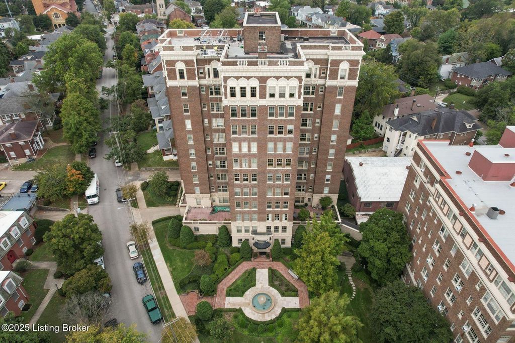 1416 Willow Ave APT 3B, Louisville, KY 40204