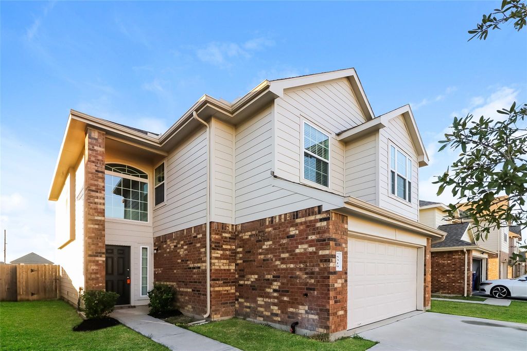 5319 Tobins Gully Drive, Katy, TX 77449