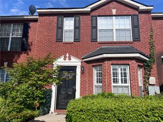 5536 Strathmoor Manor Circle, Lithonia, GA 30058