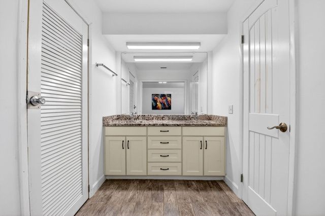 3651 Palm Drive, Riviera Beach, FL 33404