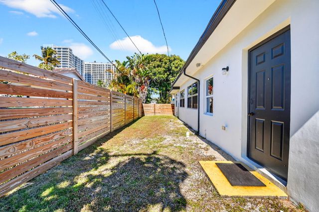 3651 Palm Drive, Riviera Beach, FL 33404