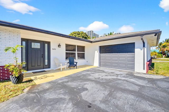 3651 Palm Drive, Riviera Beach, FL 33404