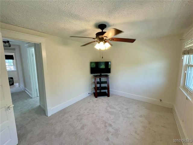 95 Columbus Avenue, Buffalo, NY 14220