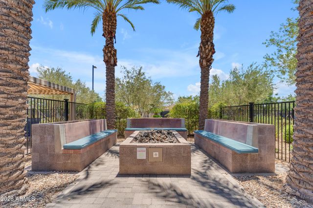 10020 E TALON Avenue, Mesa, AZ 85212