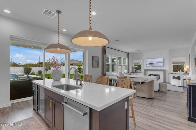 10020 E TALON Avenue, Mesa, AZ 85212