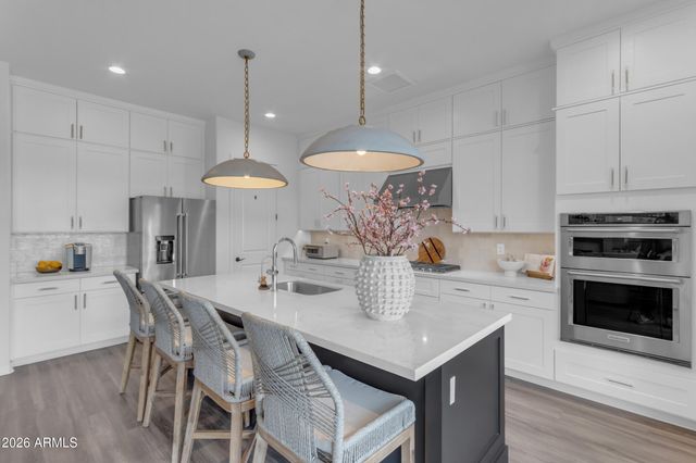 10020 E TALON Avenue, Mesa, AZ 85212