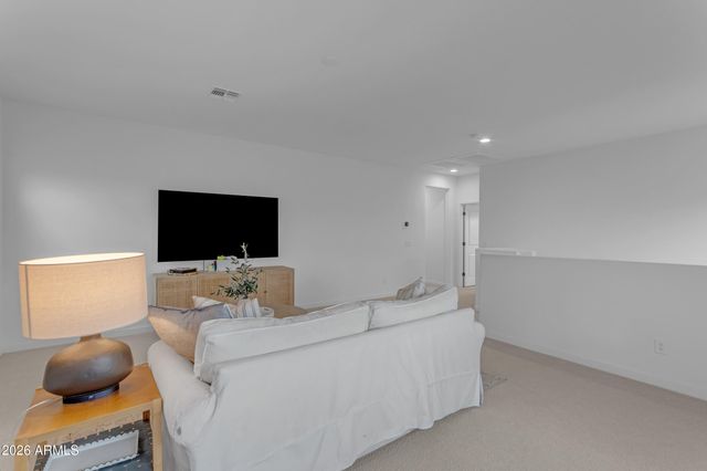 10020 E TALON Avenue, Mesa, AZ 85212