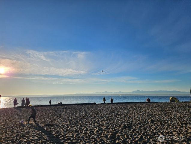 9602 26th Avenue NW, Seattle, WA 98117