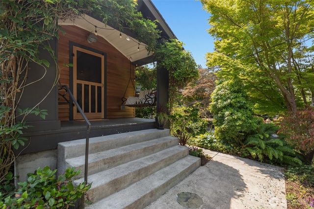 9602 26th Avenue NW, Seattle, WA 98117