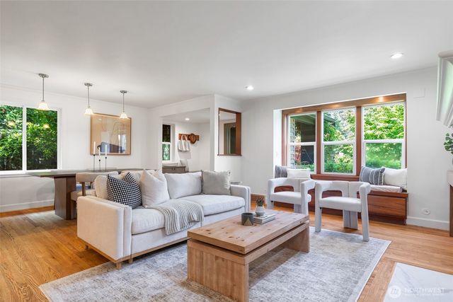 9602 26th Avenue NW, Seattle, WA 98117