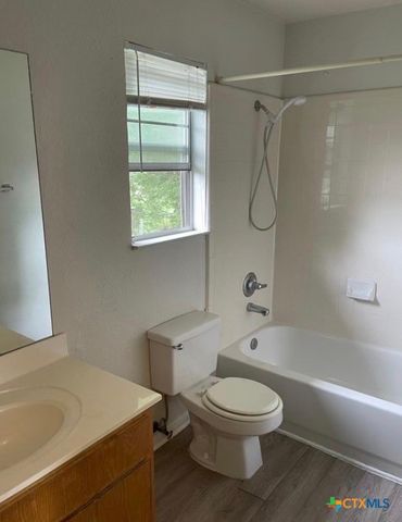 1000 S Harley Drive, Harker Heights, TX 76548