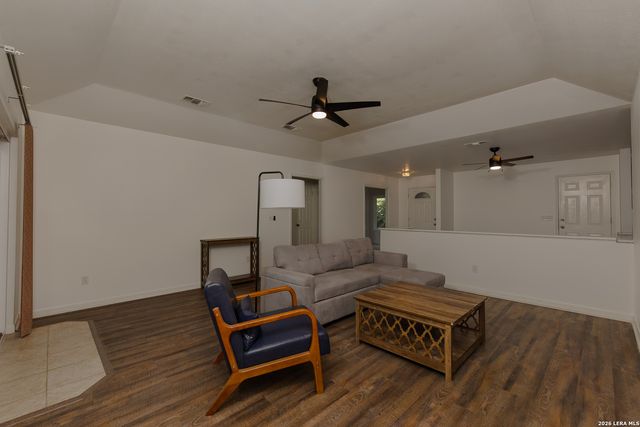 1674 LANTANA CIR, New Braunfels, TX 78130