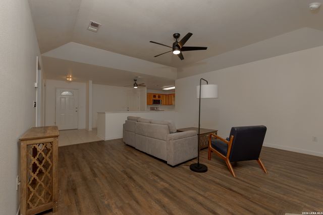 1674 LANTANA CIR, New Braunfels, TX 78130