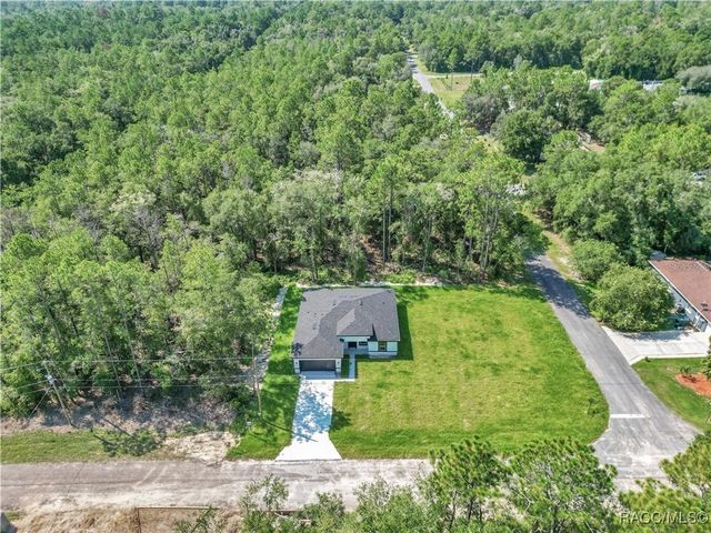 42 W Stockel Lane, Dunnellon, FL 34434