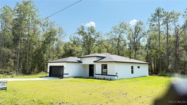 42 W Stockel Lane, Dunnellon, FL 34434