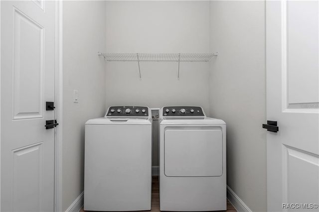 42 W Stockel Lane, Dunnellon, FL 34434