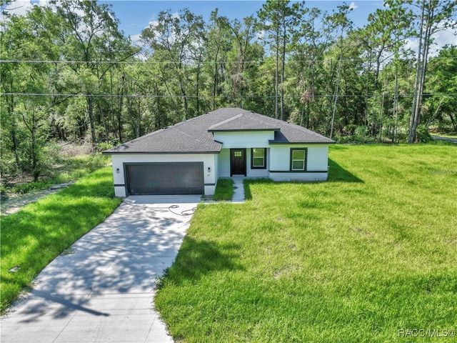 42 W Stockel Lane, Dunnellon, FL 34434