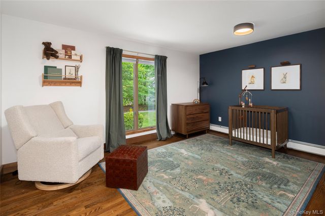 3 Banks Hill Road, Pleasantville, NY 10570
