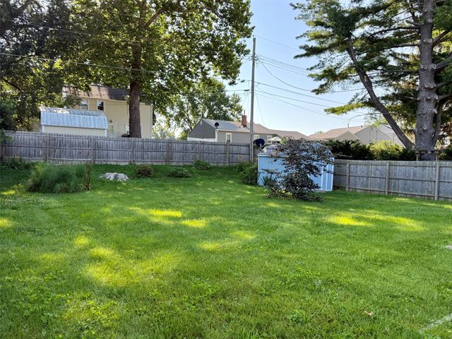 314 E 19th Street S, Newton, IA 50208