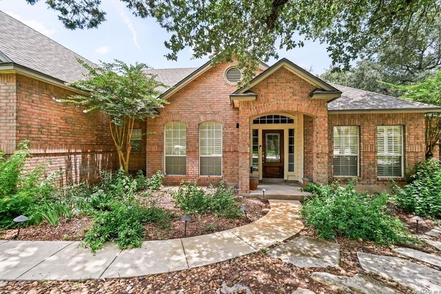 9631 Maytum Cir, Helotes, TX 78023