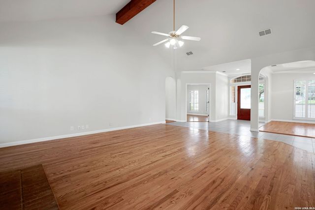 9631 Maytum Cir, Helotes, TX 78023