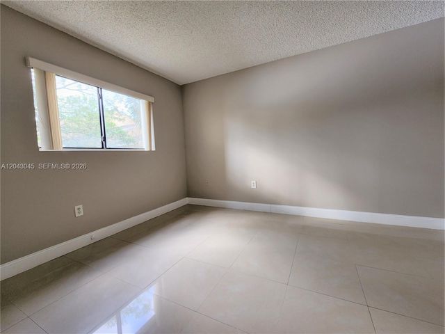 251 Palm Cir W 204, Pembroke Pines, FL 33025