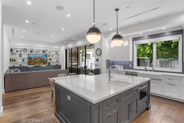4435 Stansbury, Sherman Oaks, CA 91423