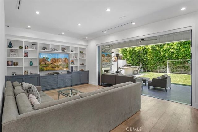 4435 Stansbury, Sherman Oaks, CA 91423