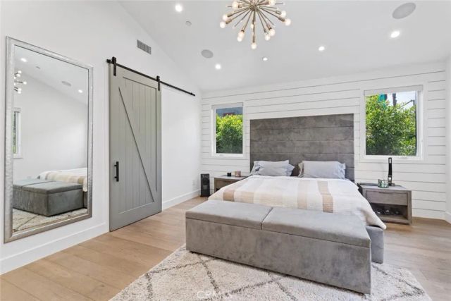 4435 Stansbury, Sherman Oaks, CA 91423