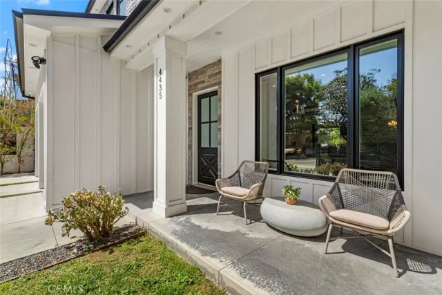 4435 Stansbury, Sherman Oaks, CA 91423