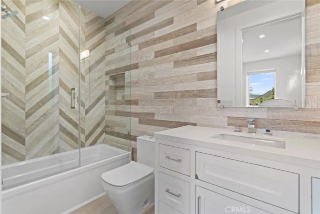 4435 Stansbury, Sherman Oaks, CA 91423