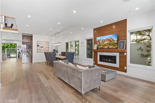 4435 Stansbury, Sherman Oaks, CA 91423