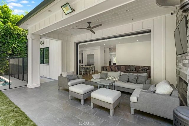 4435 Stansbury, Sherman Oaks, CA 91423