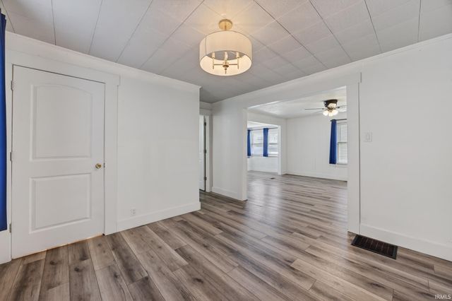 1017 Q Street, Bedford, IN 47421