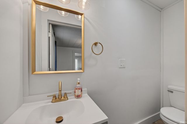 1017 Q Street, Bedford, IN 47421