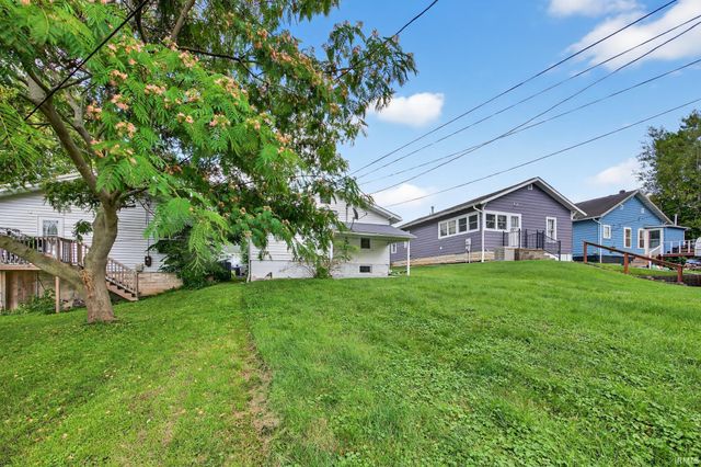 1017 Q Street, Bedford, IN 47421