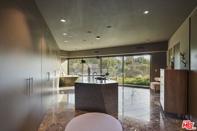 5900 Bonsall Drive, Malibu, CA 90265