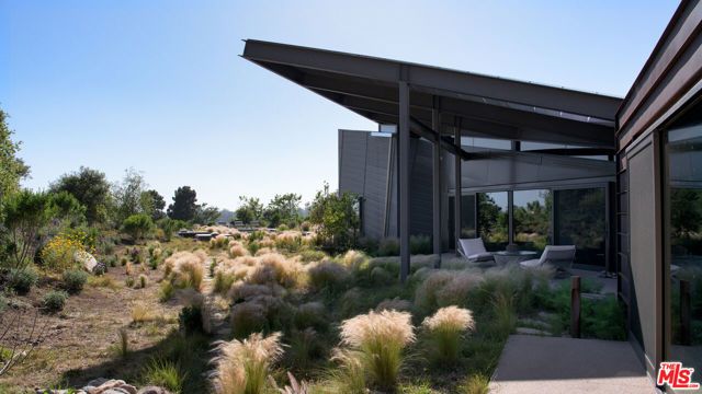 5900 Bonsall Drive, Malibu, CA 90265